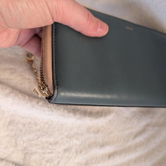 Authentic Chloe Two Toned Blue Continental Wallet with Chain Hook - Picture 15 of 15